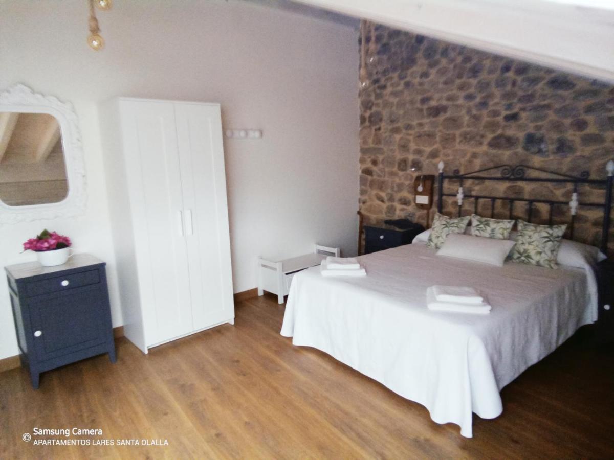 Apartamentos Lares Santa Olalla  Exteriör bild