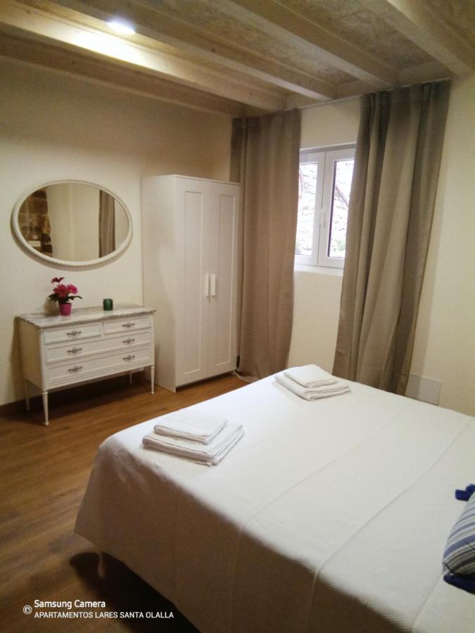 Apartamentos Lares Santa Olalla  Exteriör bild